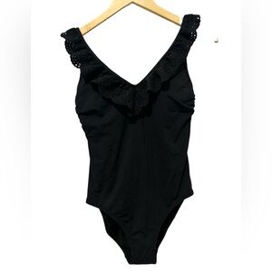 Lands' End One Piece Ruffle Swimsuit Sz. 6